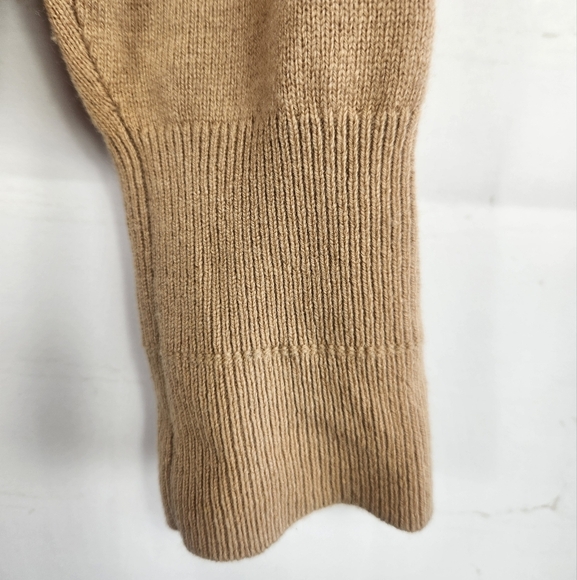 Everlane Preppy Classic Casual Winter Cashmere Mock Neck Sweater Camel Tan Small - Picture 8 of 11